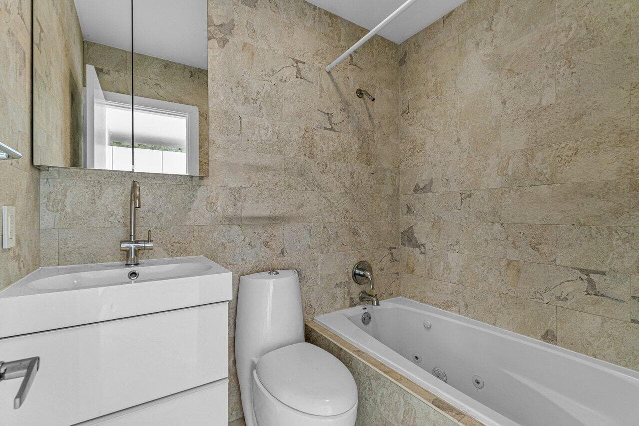 65 SE Spanish Trail 2020 photo 14