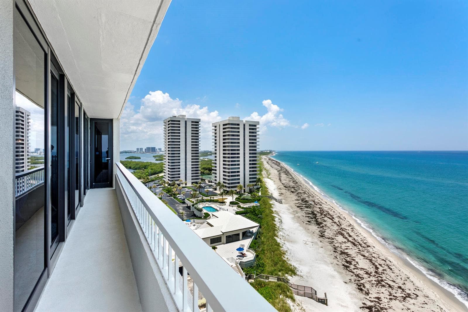 5510 N Ocean Drive 12a photo 23
