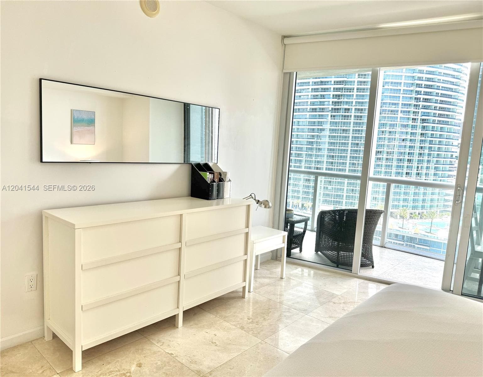 475 Brickell Ave 2512 photo 16