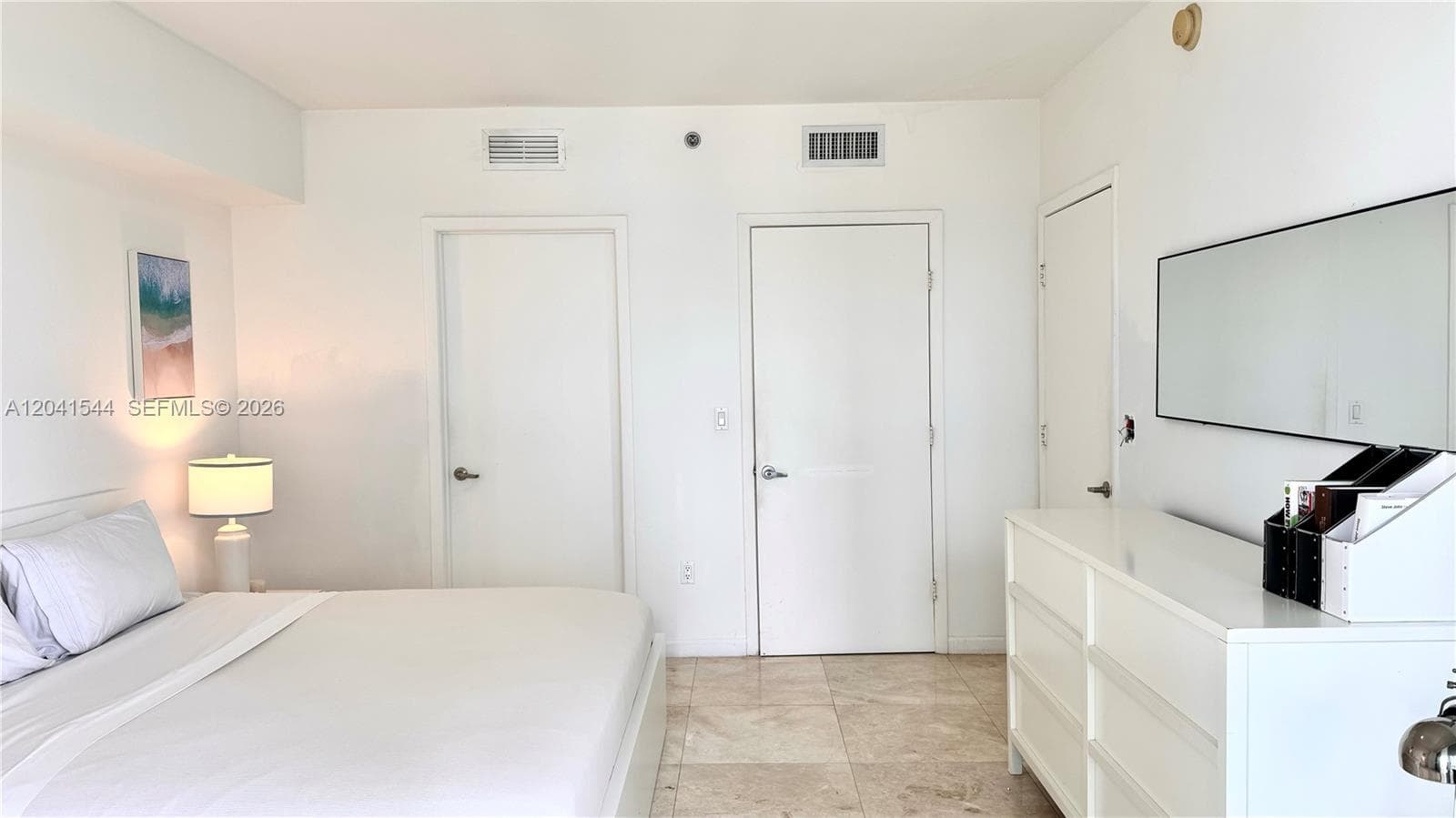 475 Brickell Ave 2512 photo 10