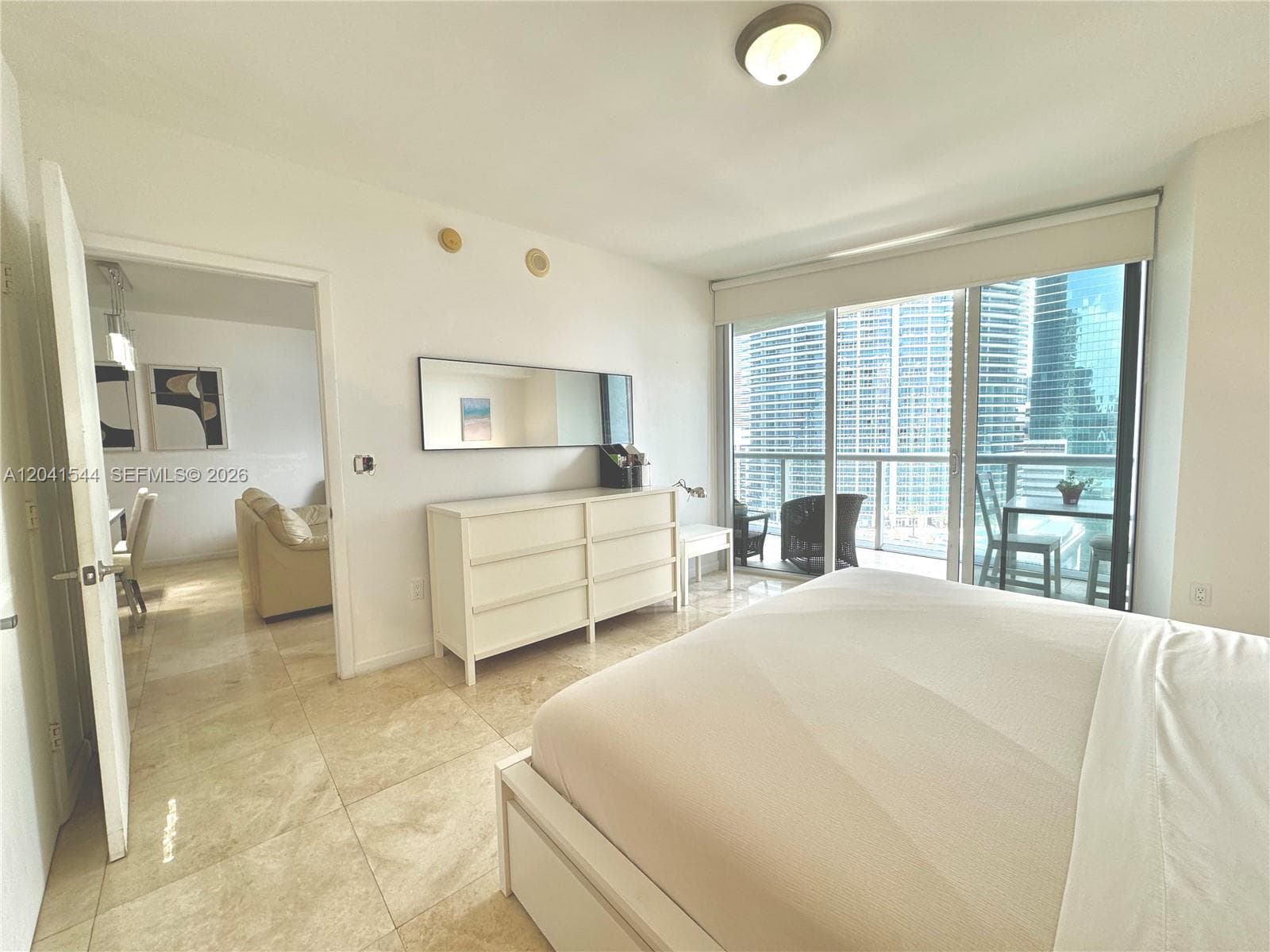 475 Brickell Ave 2512 photo 15