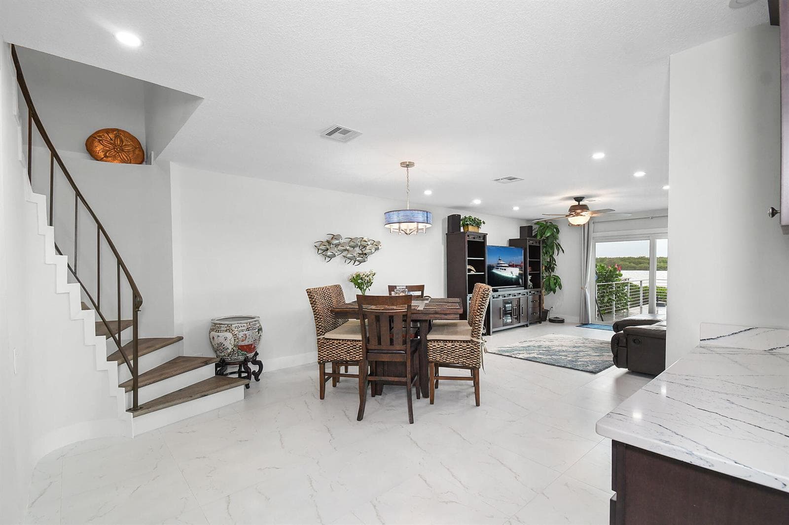 2408 Harbour Cove Drive photo 24