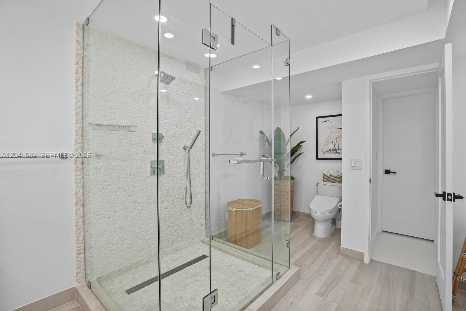 6423 Collins Ave 203 photo 20