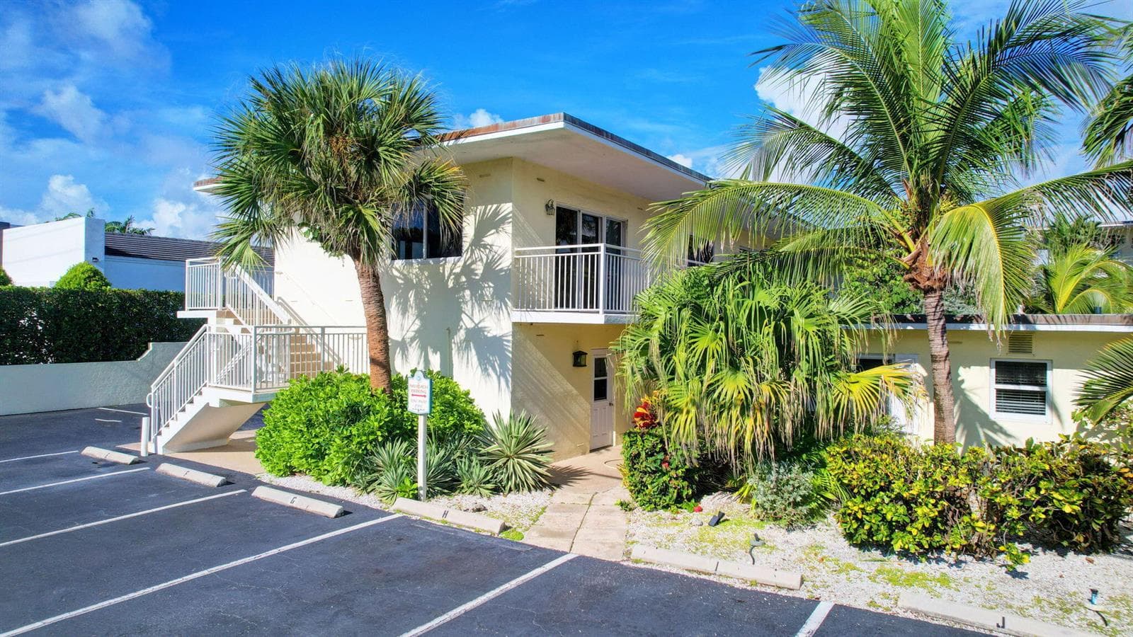 6520 N Ocean Boulevard 30 photo 11