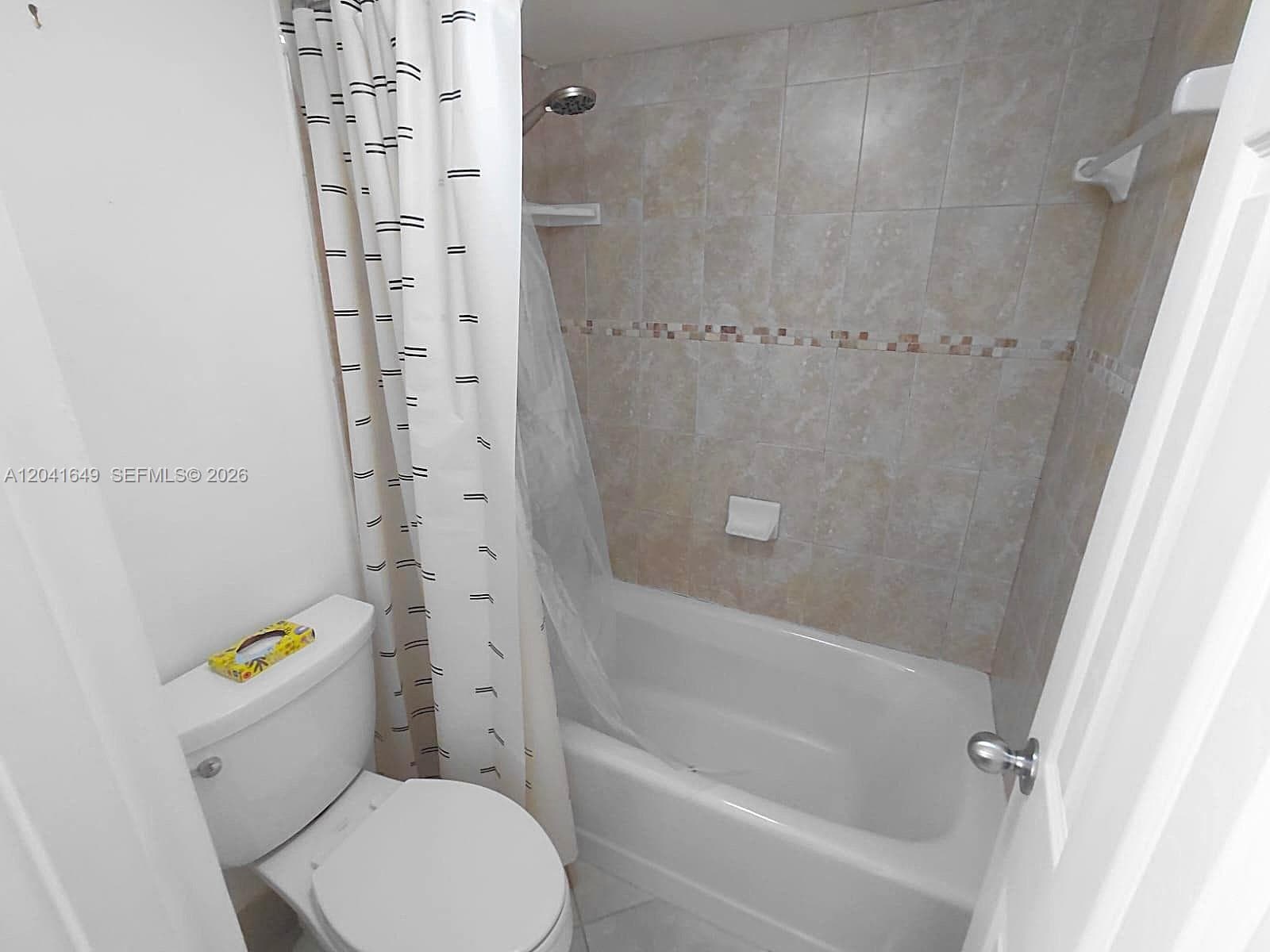 5701 Collins Ave 619 photo 20