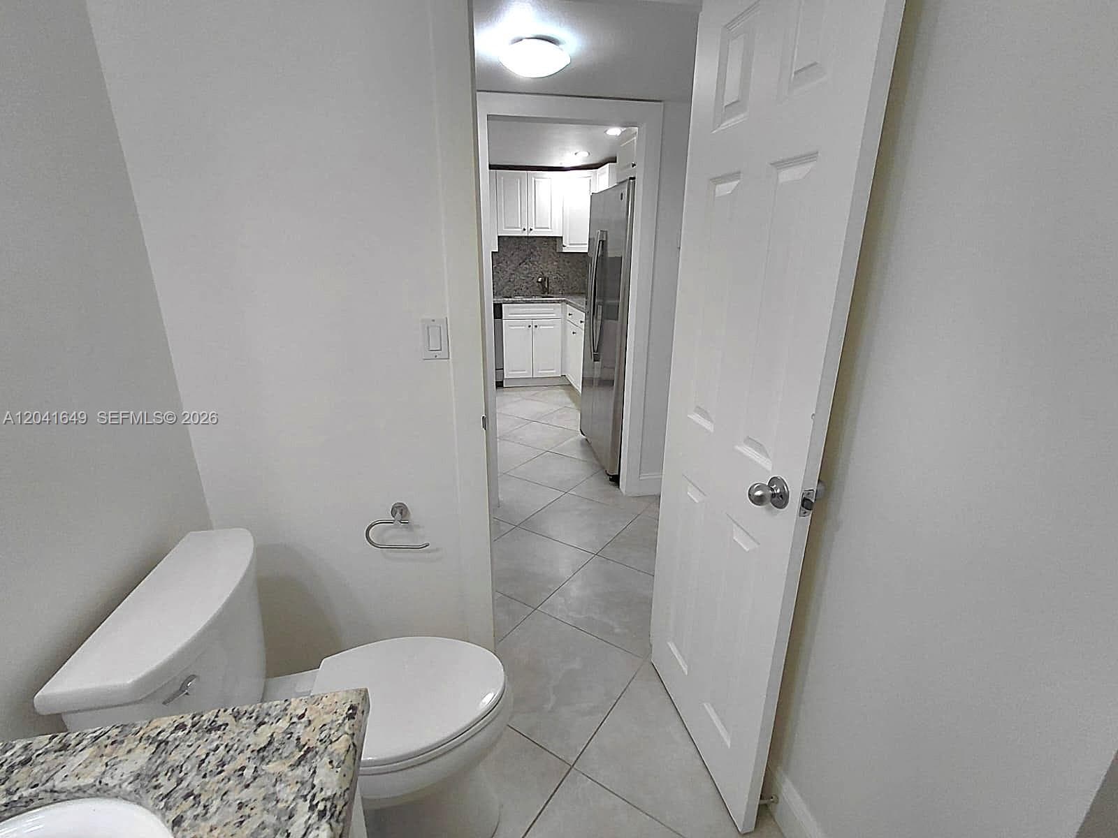 5701 Collins Ave 619 photo 9