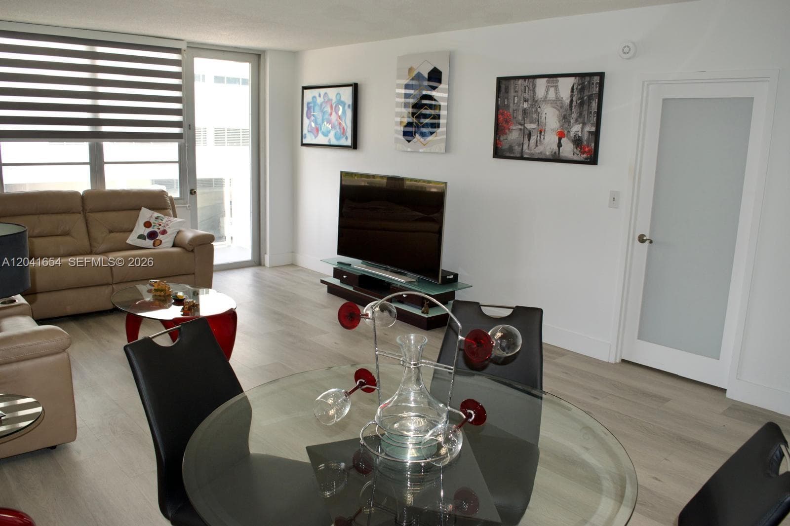 3725 S Ocean Dr 423 photo 5