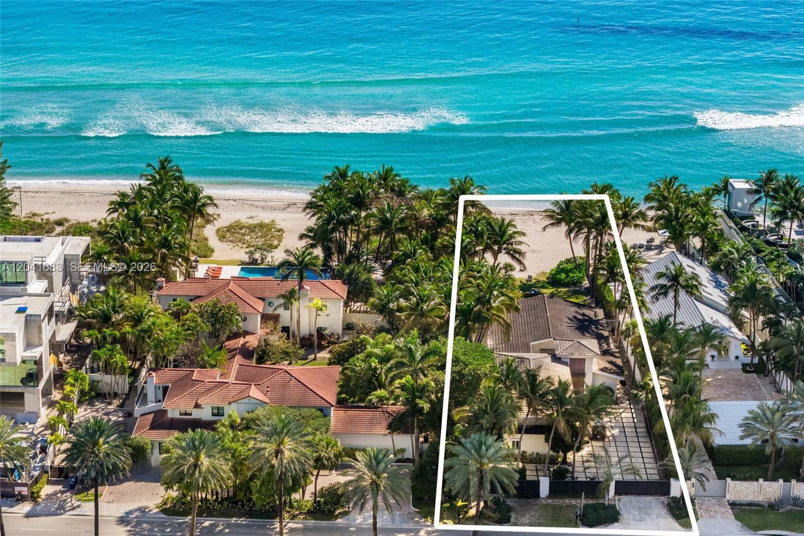 105 Ocean Blvd photo 3