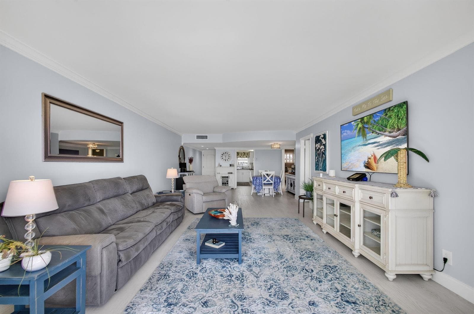 801 Lake Shore Drive 302 photo 9
