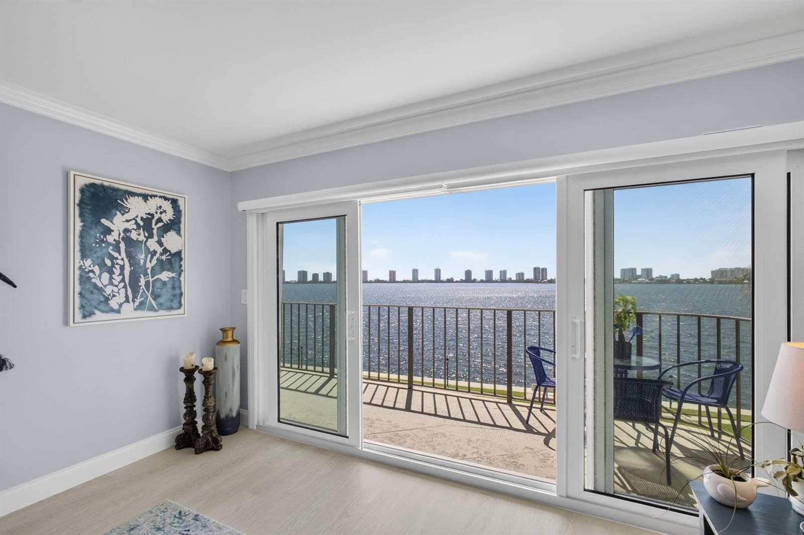 801 Lake Shore Drive 302 photo 8