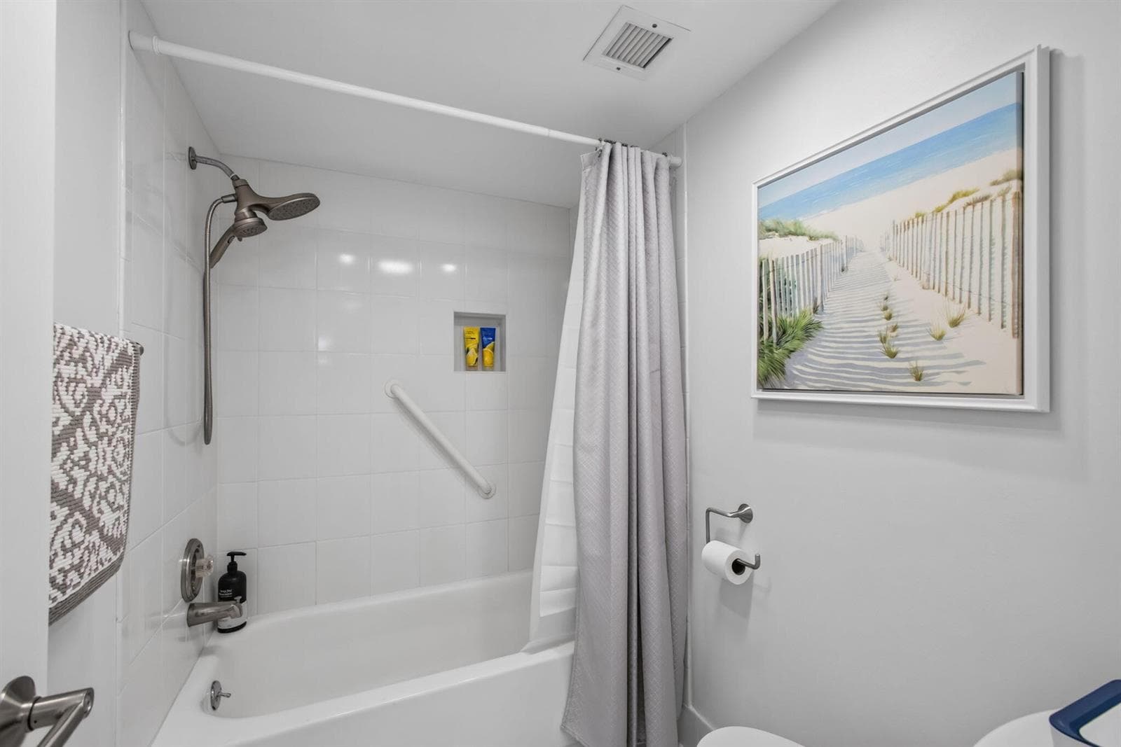801 Lake Shore Drive 302 photo 25