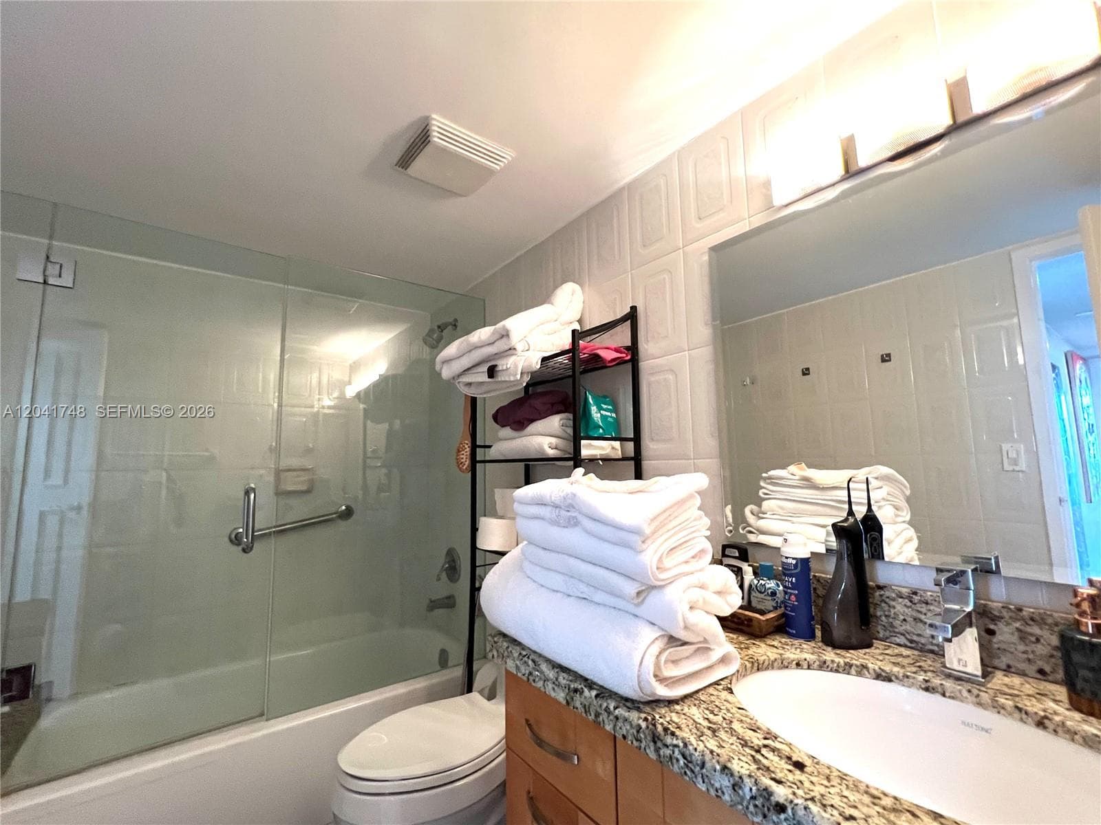 2401 Collins Ave 1009 photo 19