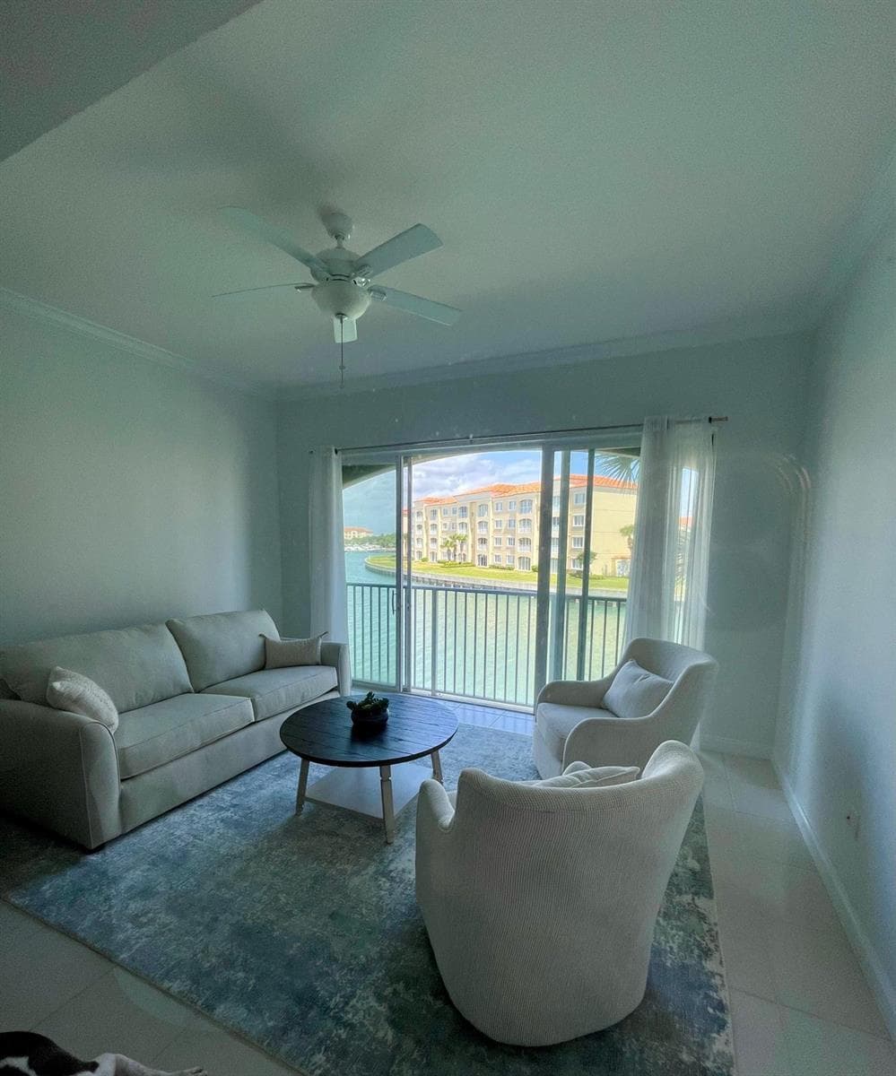 18 Harbour Isle Drive W 203 photo 8