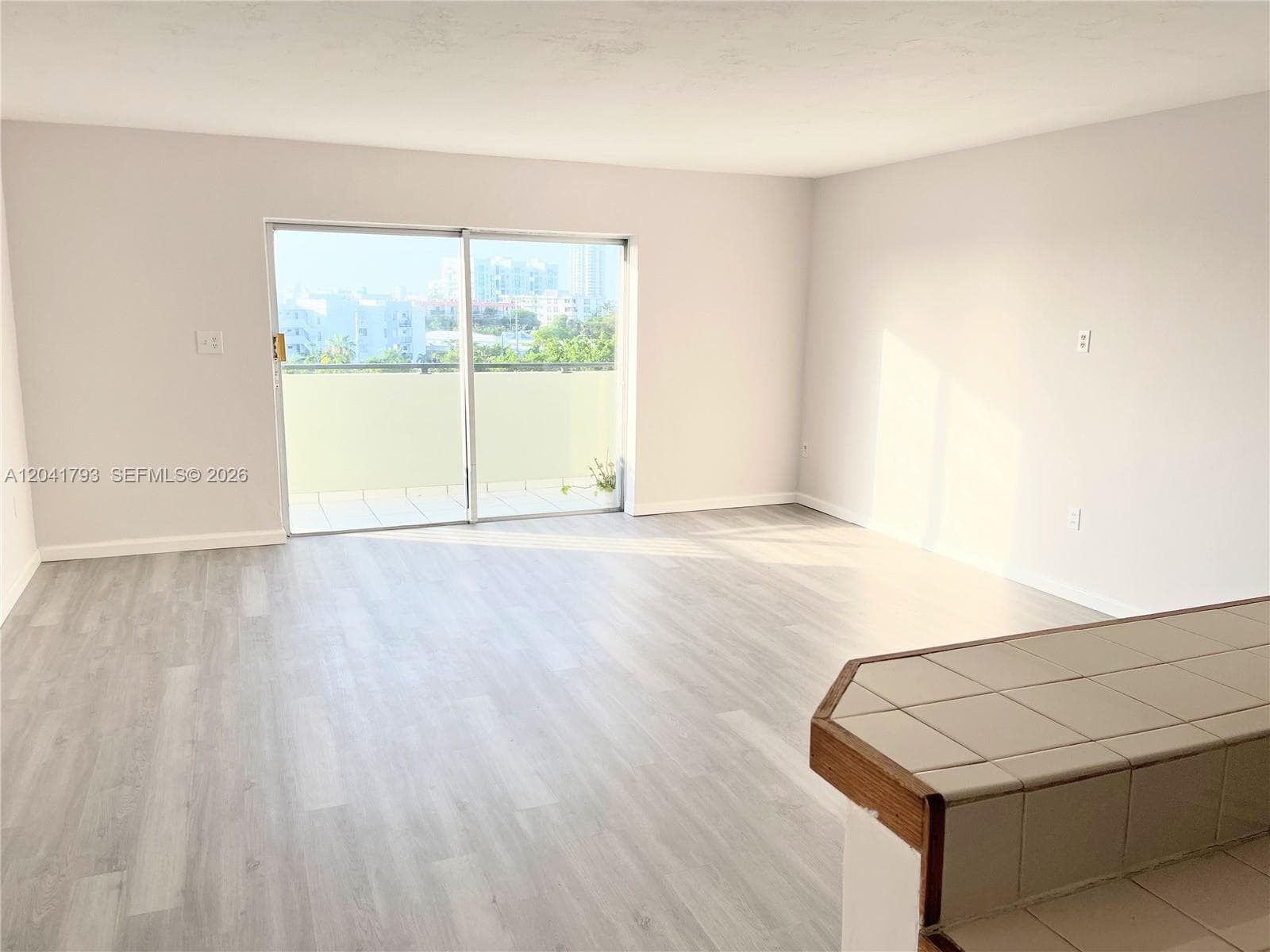 8024 Tatum Waterway Dr 6B photo 7