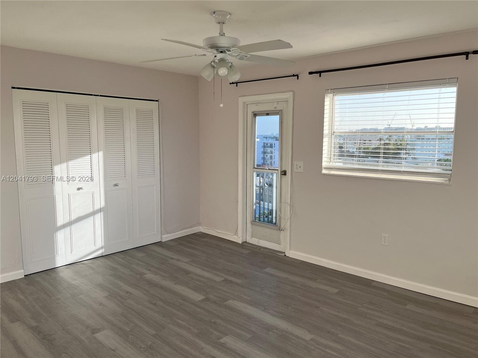 8024 Tatum Waterway Dr 6B photo 15