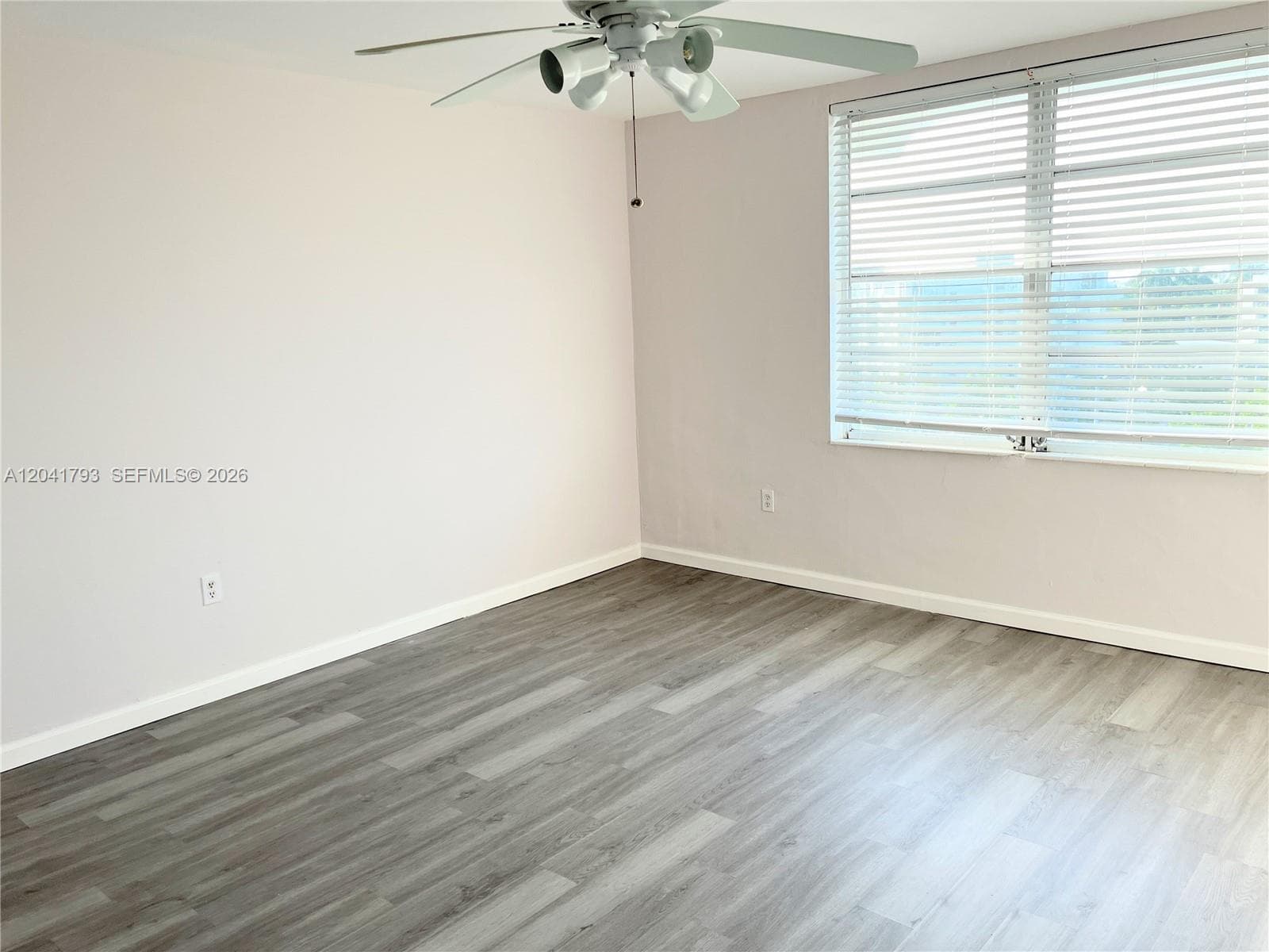 8024 Tatum Waterway Dr 6B photo 11