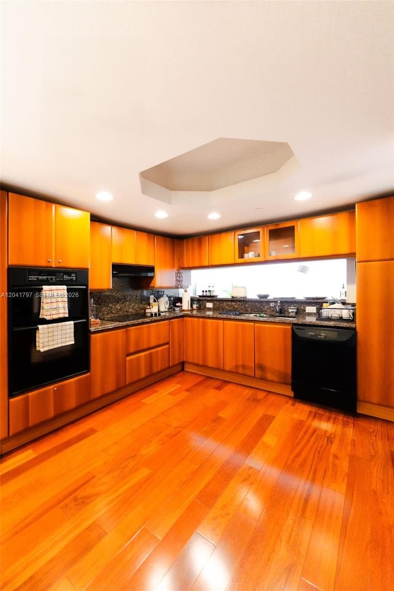 9595 Collins Ave N9-C photo 8