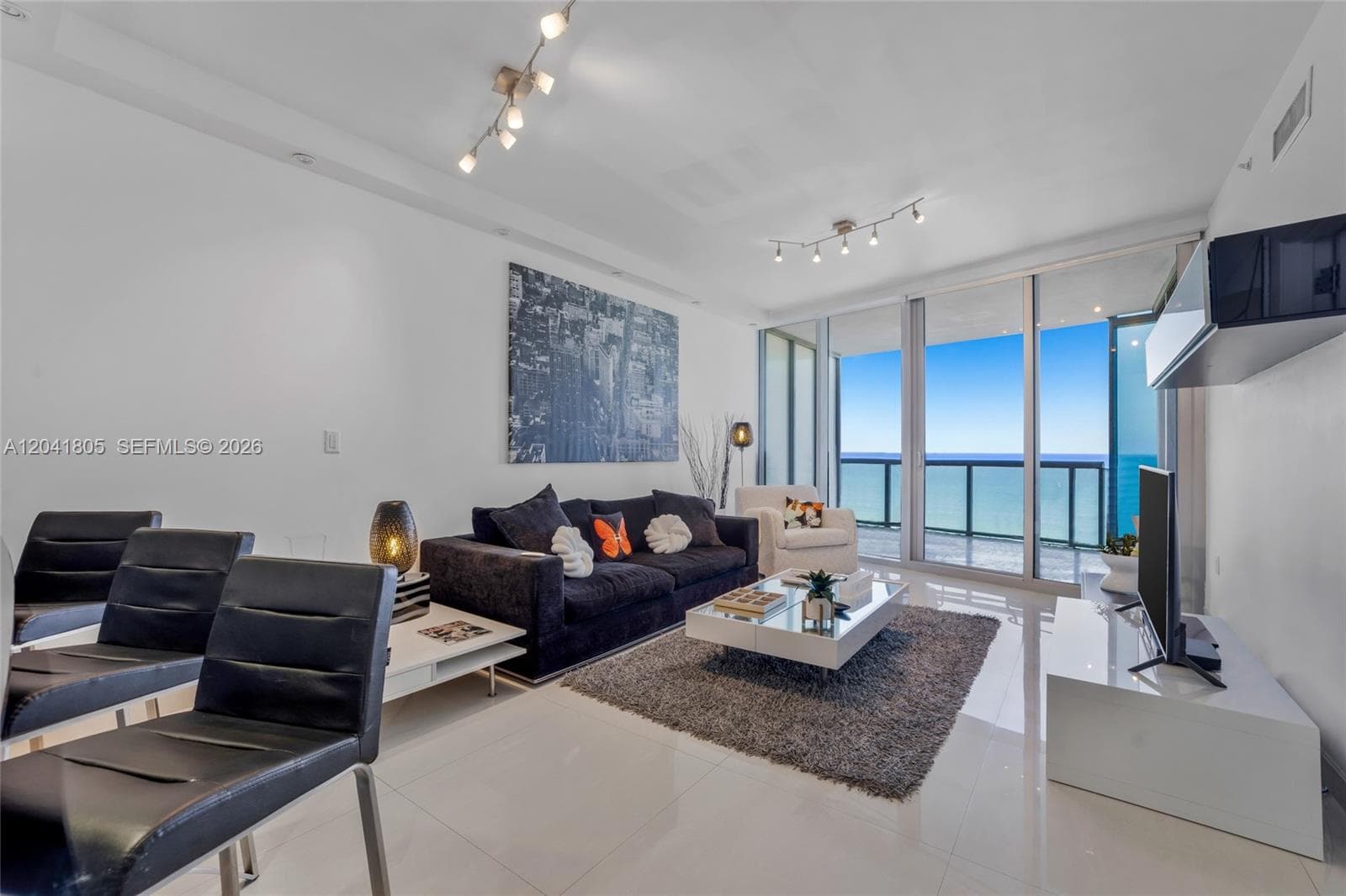 17121 Collins Ave 1406 photo 7