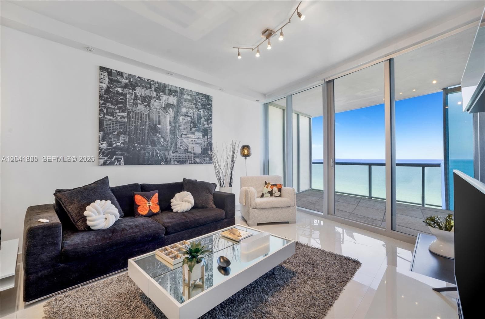 17121 Collins Ave 1406 photo 1