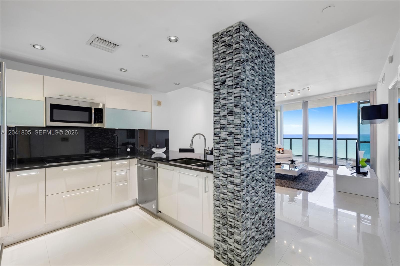 17121 Collins Ave 1406 photo 8