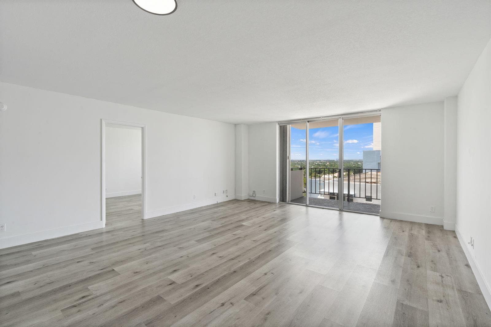 1900 S Ocean Boulevard 10j photo 5