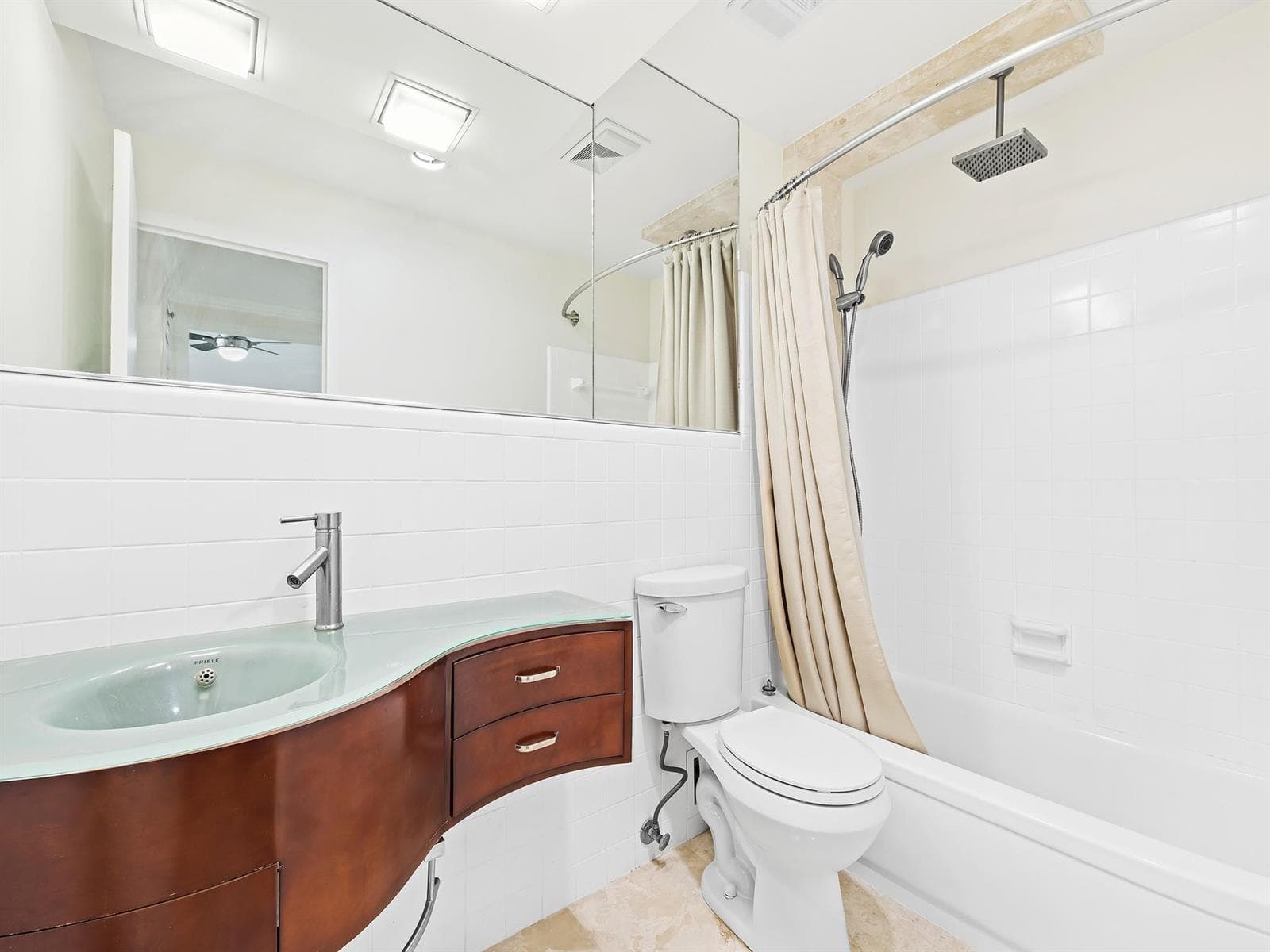 3233 NE 34th Street 1712 photo 9