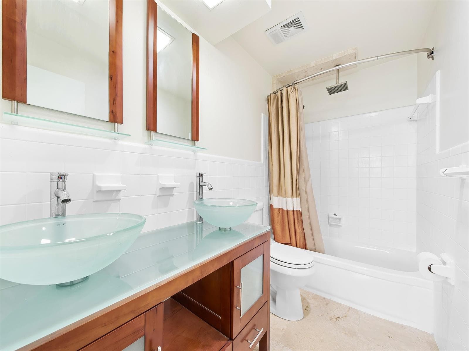 3233 NE 34th Street 1712 photo 11