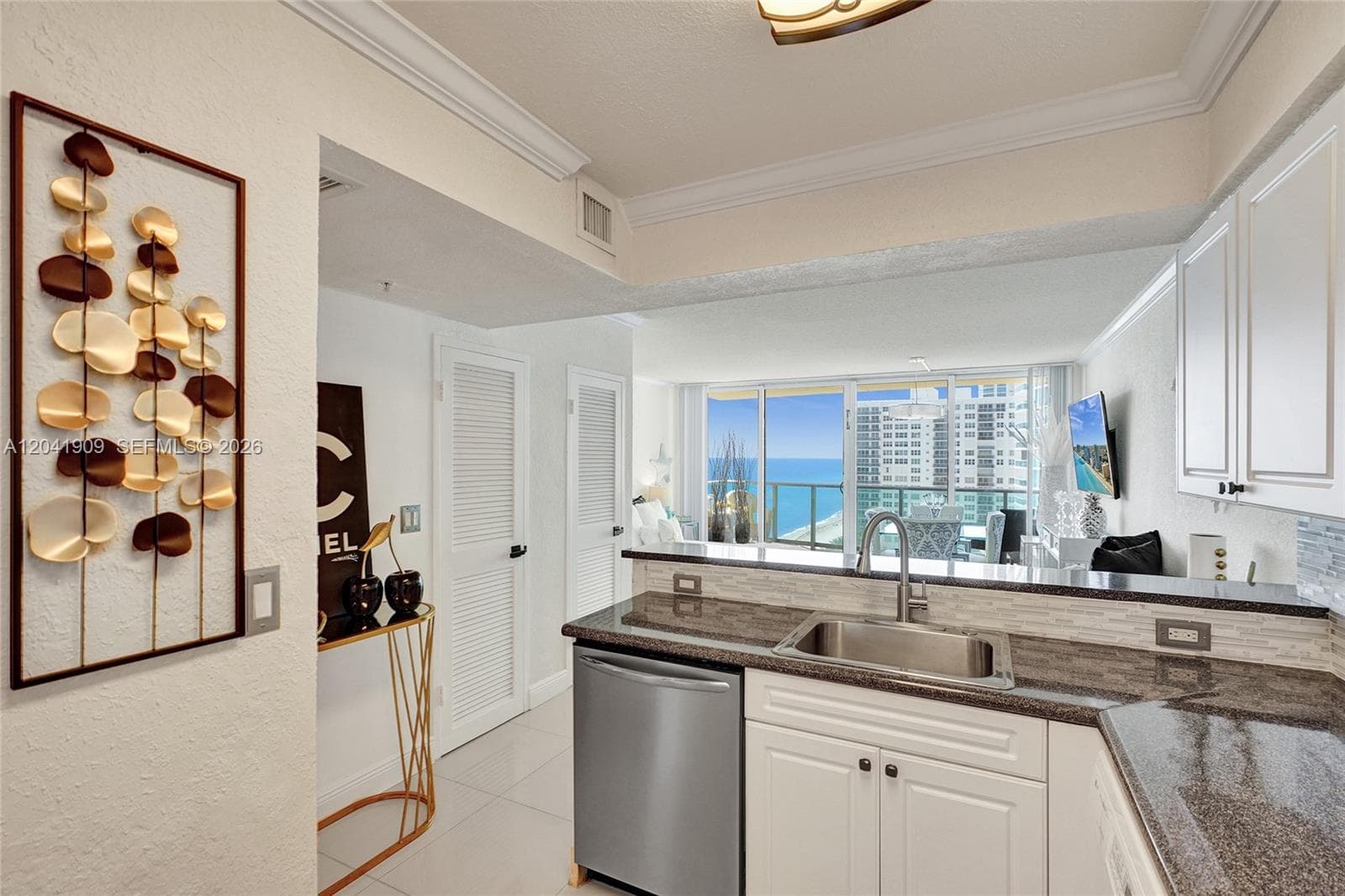 2501 S Ocean Dr 1212 (available Sep 2) photo 6