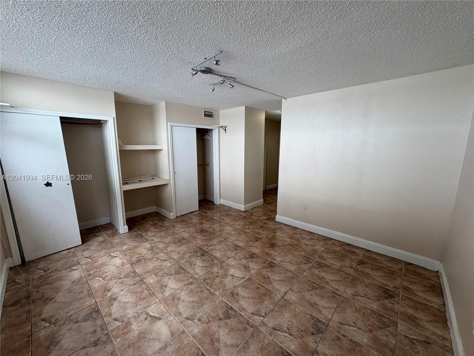 1075 NE Miami Gardens Dr 211 photo 13
