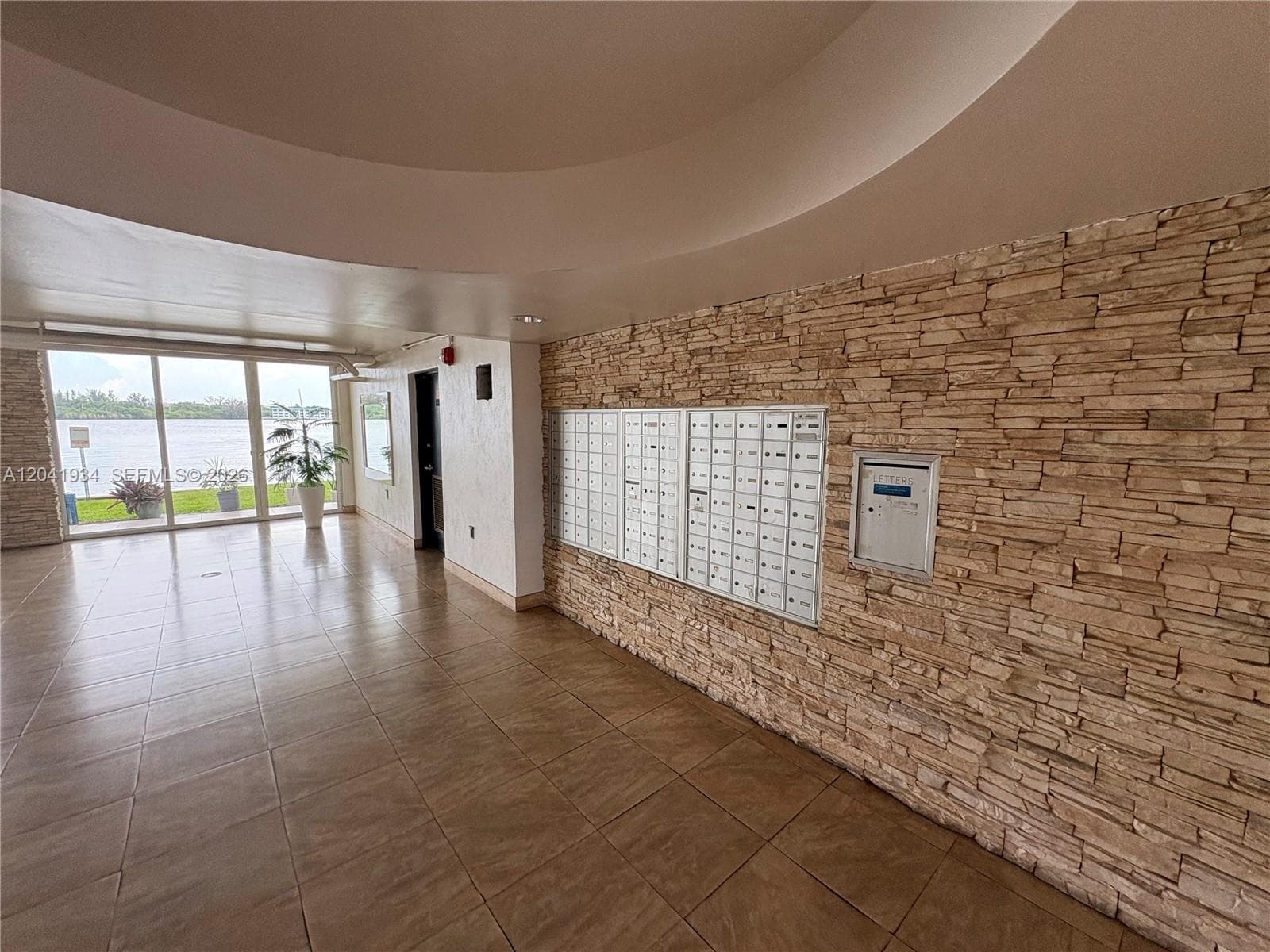 1075 NE Miami Gardens Dr 211 photo 15