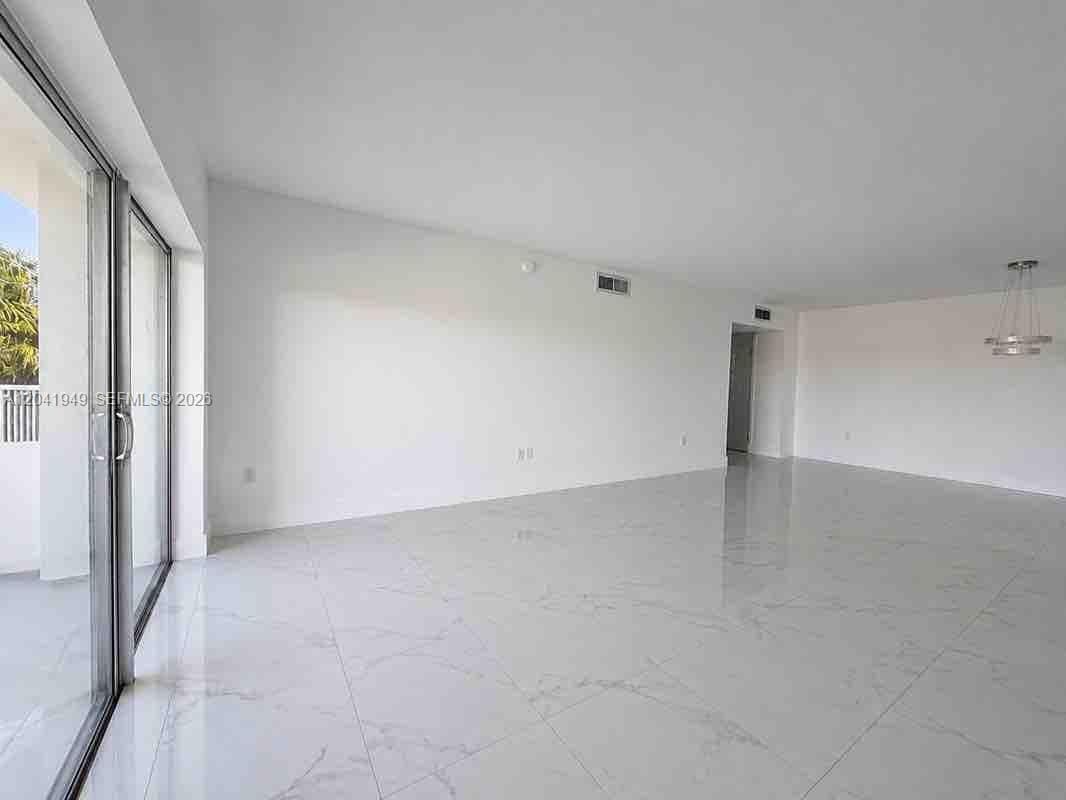 500 Bayview Dr 232 photo 10
