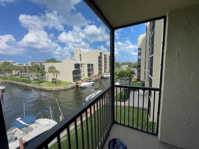 17 Royal Palm Way 302 photo 1