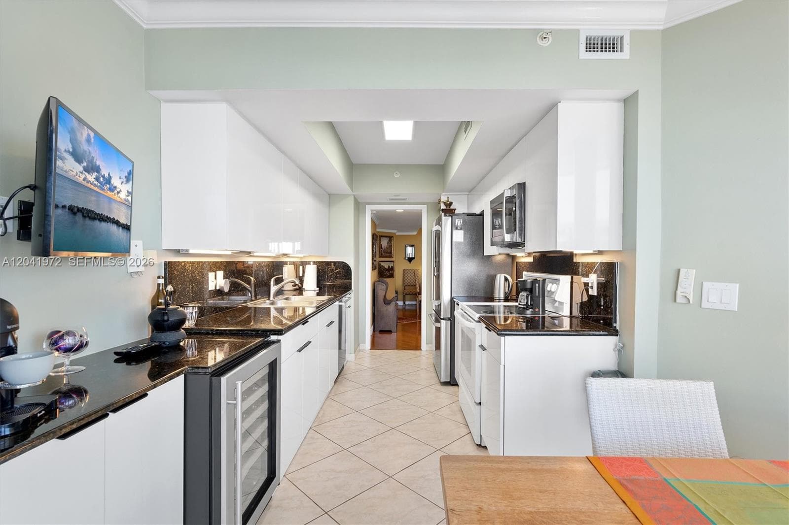 21205 Yacht Club Dr 3003 photo 16