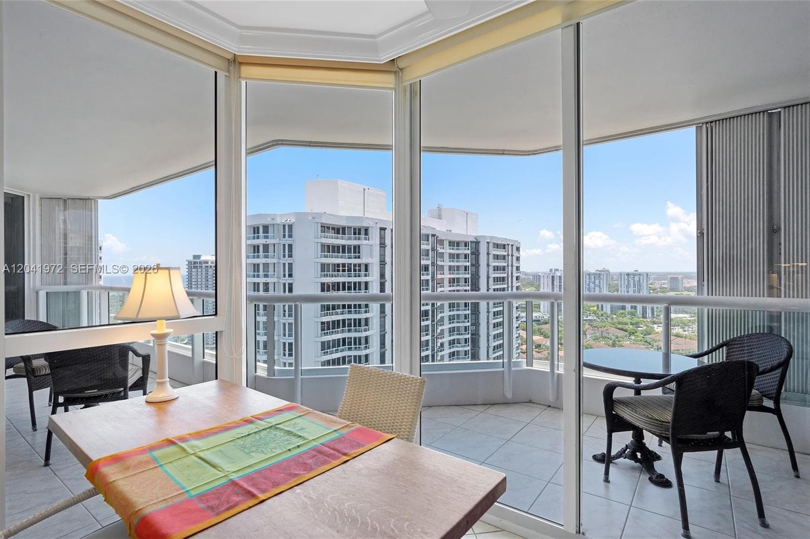 21205 Yacht Club Dr 3003 photo 18
