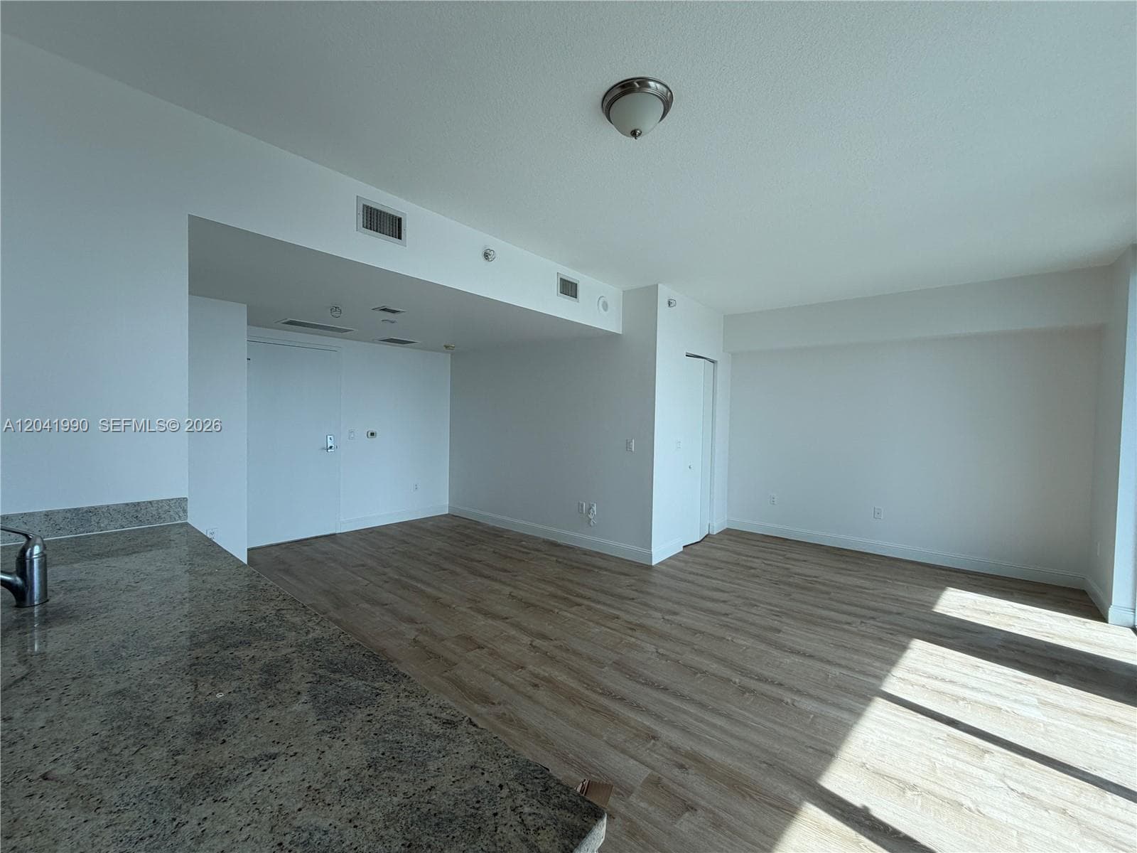 185 SW 7th St 3200 photo 1