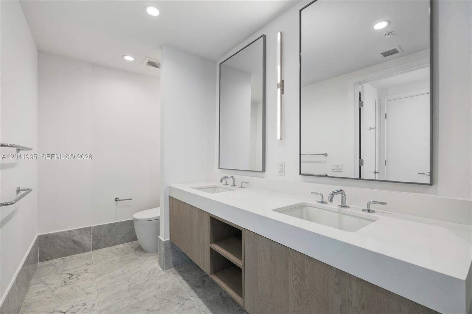 9221 E Bay Harbor Drive 210 photo 16