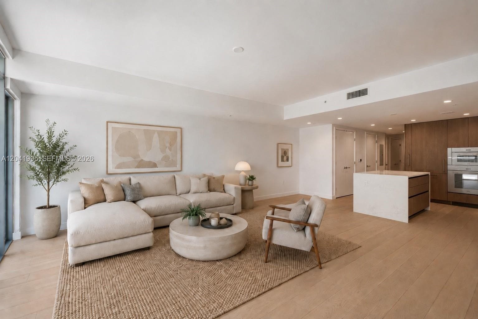 9221 E Bay Harbor Drive 210 photo 1