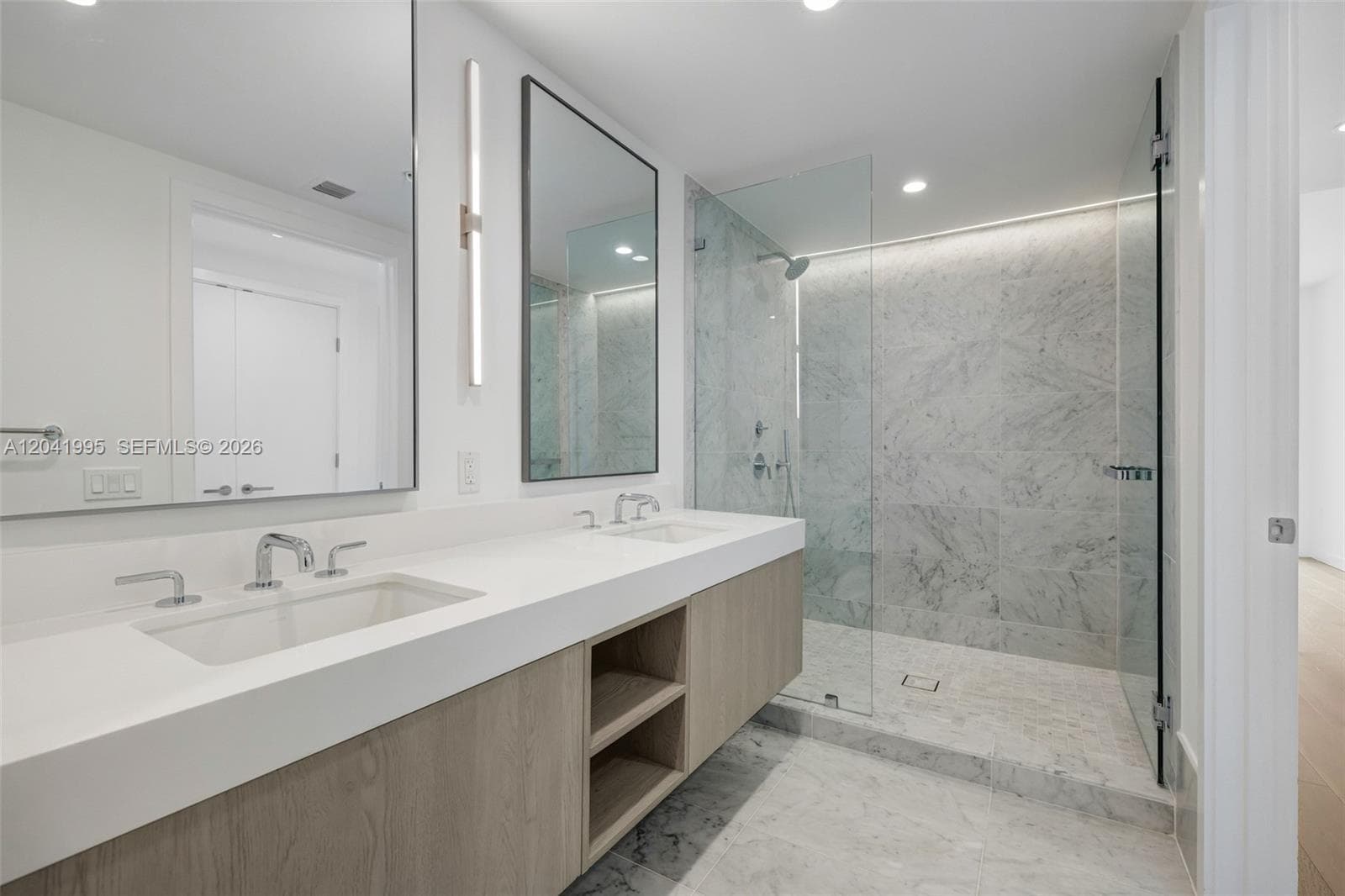 9221 E Bay Harbor Drive 210 photo 14