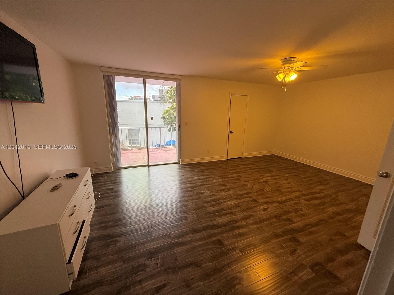 2606 NE 10 ST 2606 photo 6
