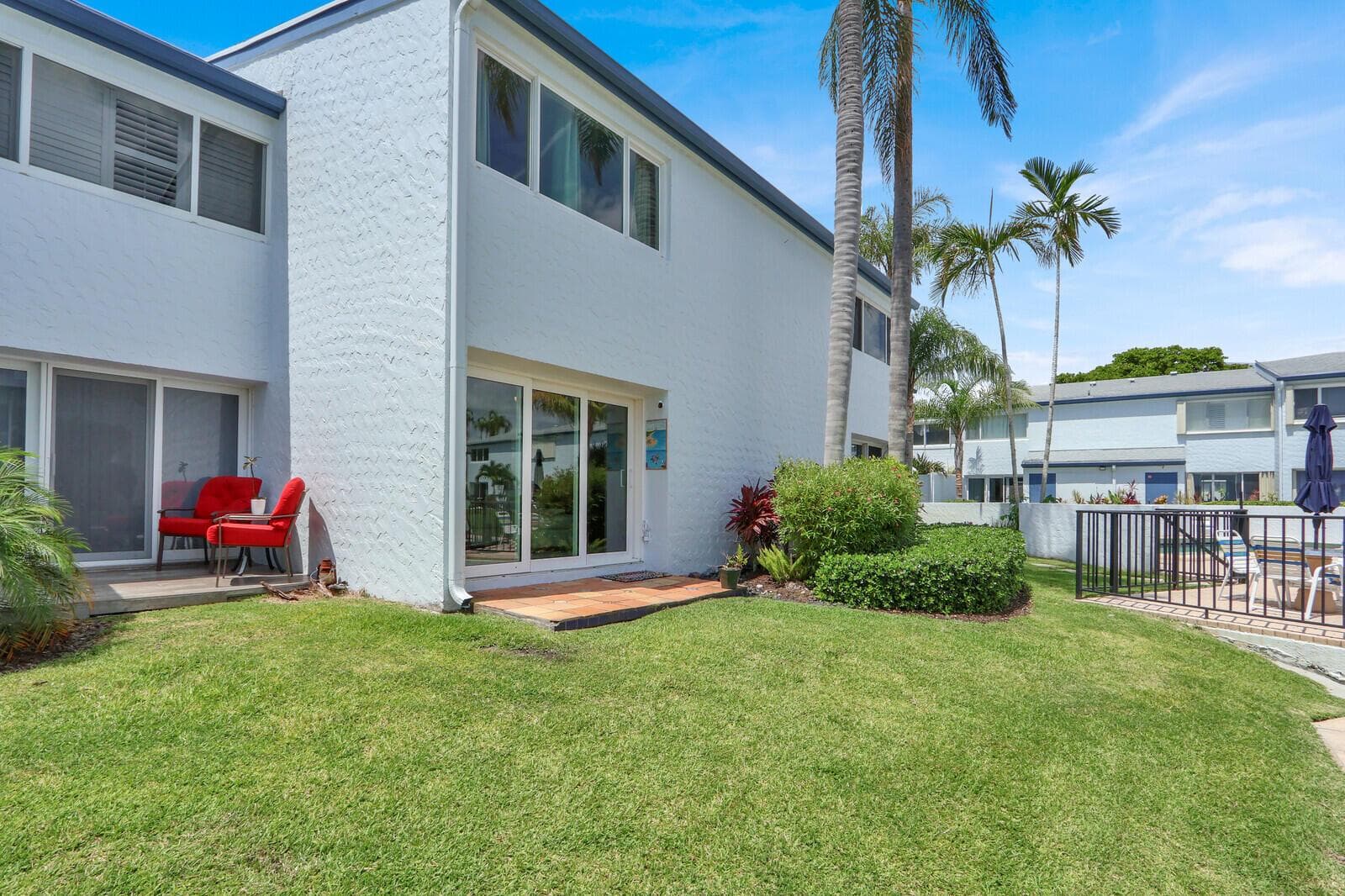 129 Lehane Terrace 133 photo 9
