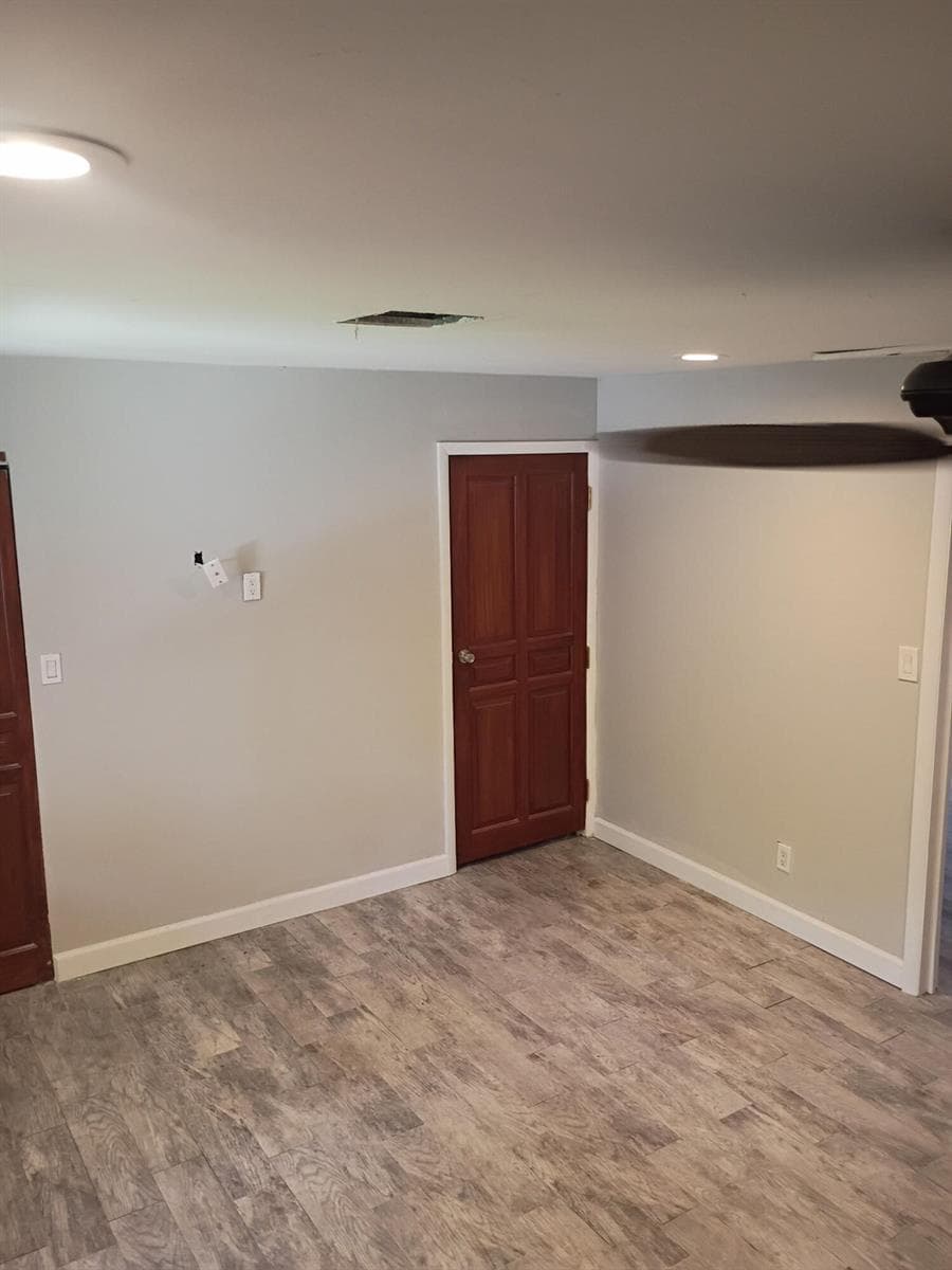 3071 SW 45th Street photo 2