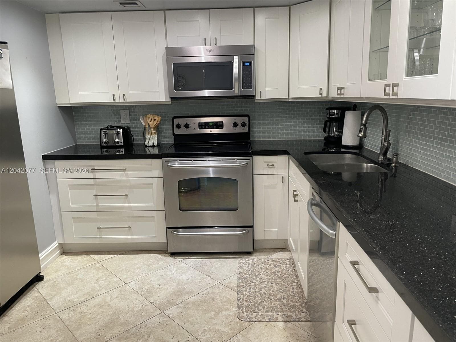 1201 S Ocean Dr 1107S photo 8
