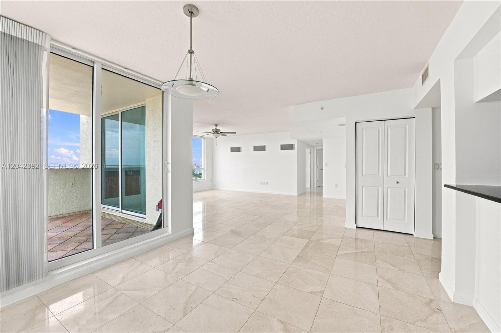 610 W Las Olas Blvd 1912N photo 13