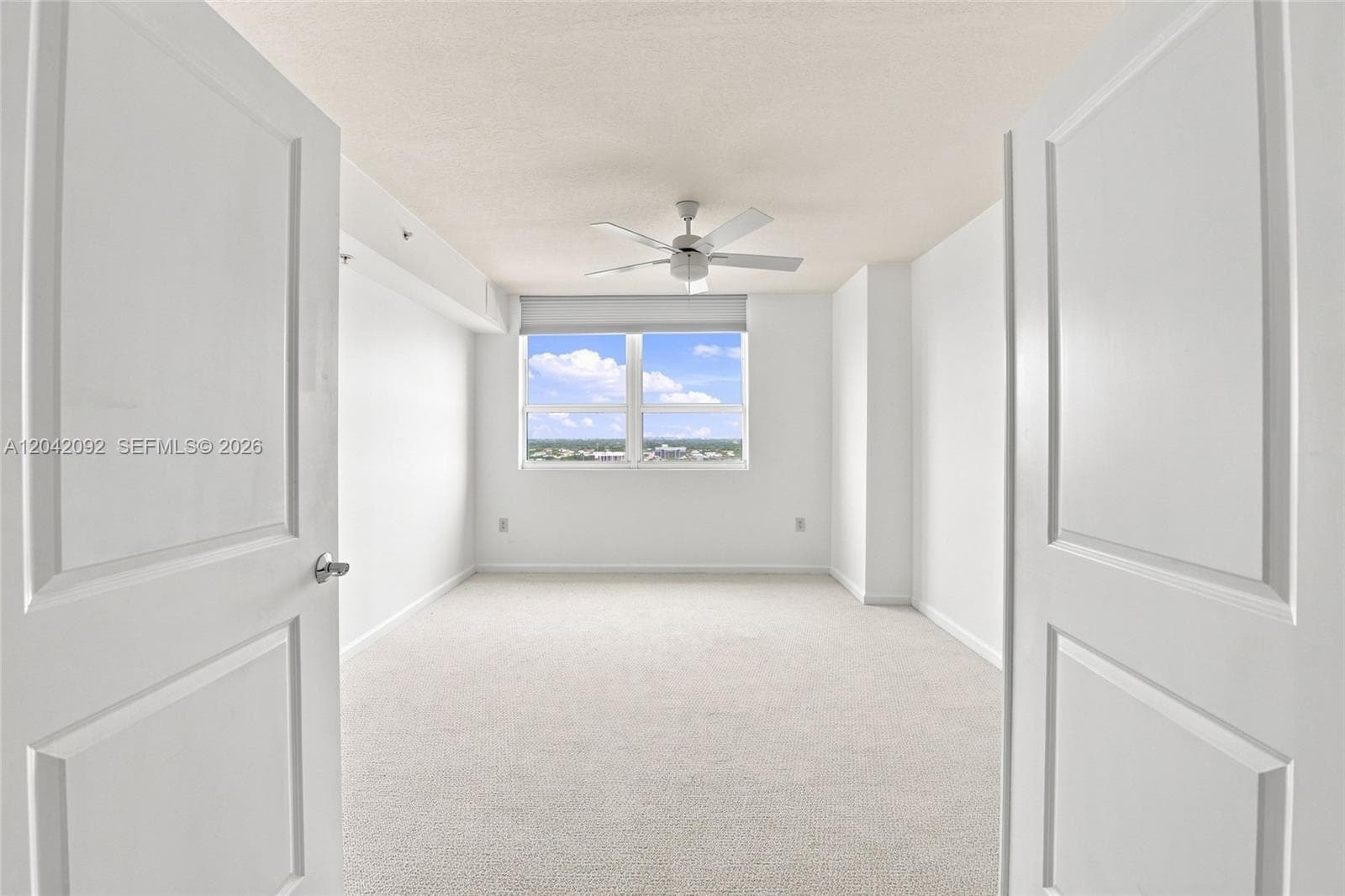 610 W Las Olas Blvd 1912N photo 20