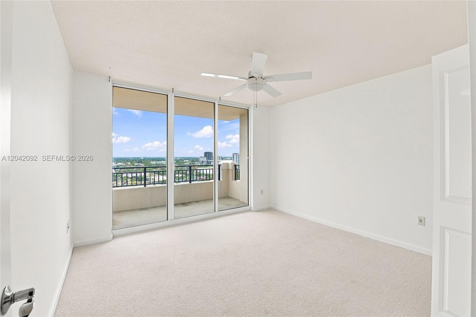 610 W Las Olas Blvd 1912N photo 24