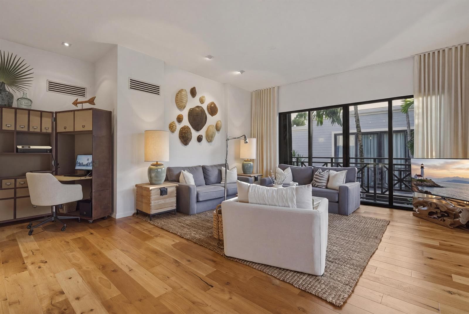 1676 S Ocean Lane 253 photo 10