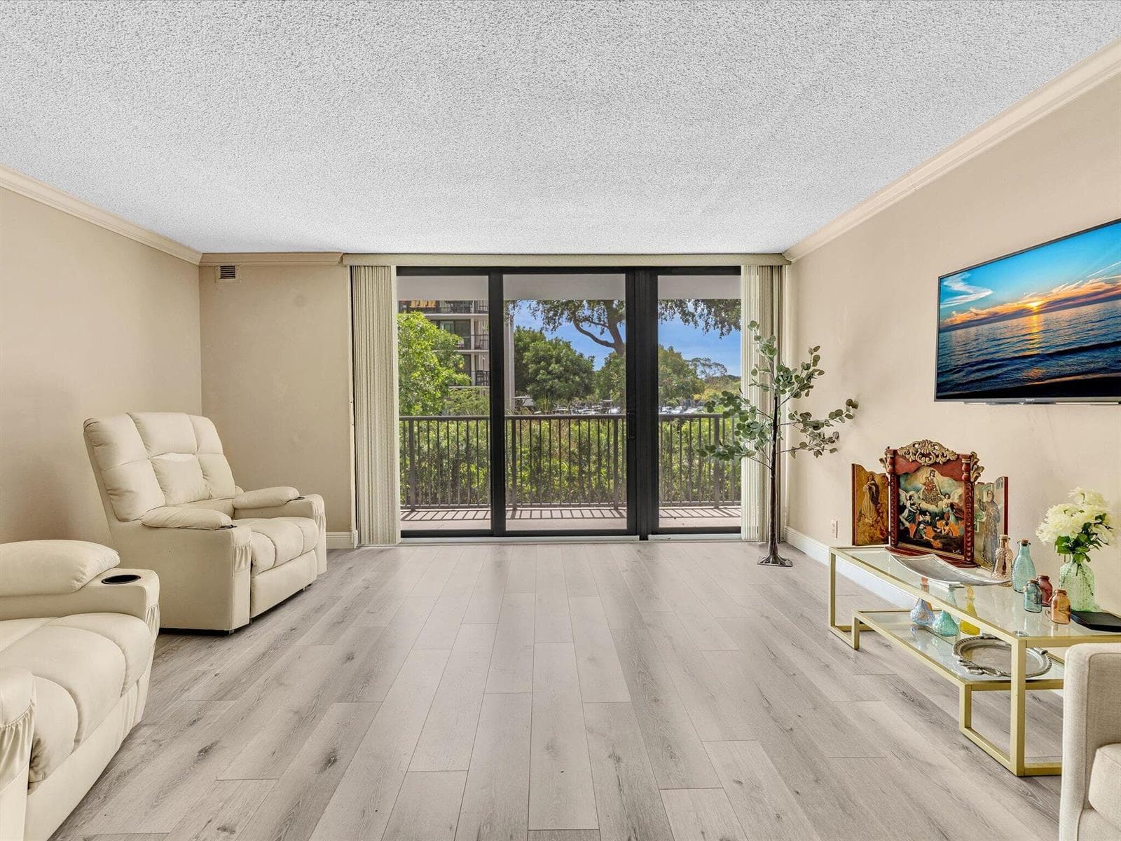 1350 River Reach Drive 111 photo 25