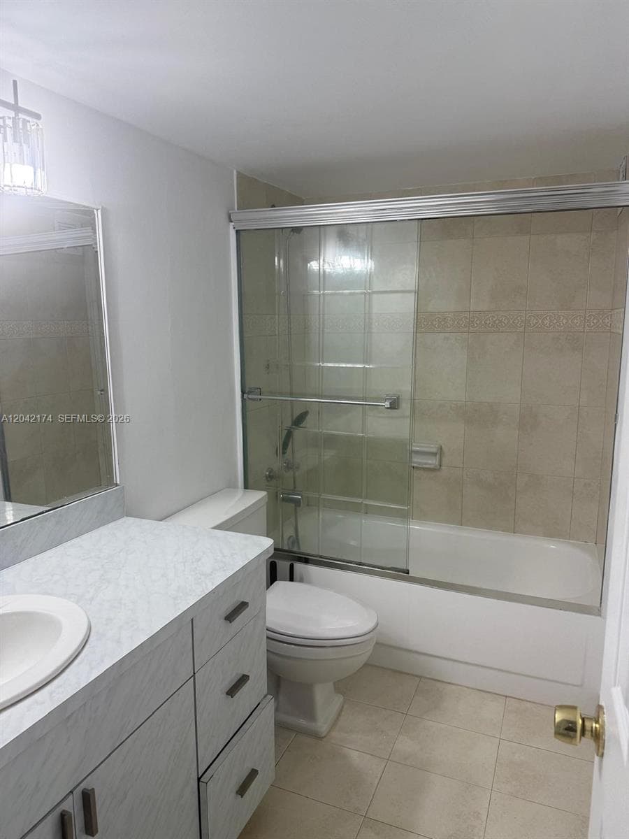 5005 Collins Ave 1104 photo 10