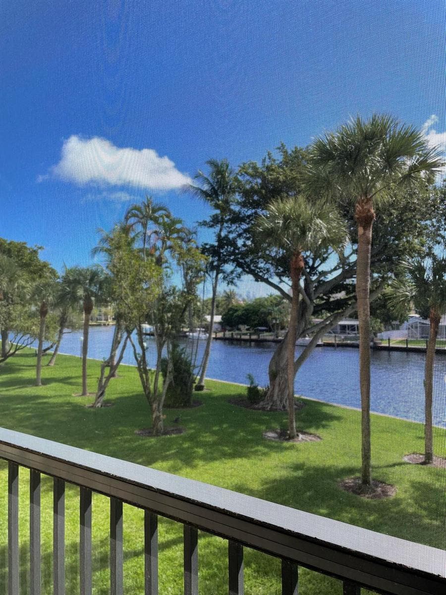 14 Royal Palm Way 204 photo 1