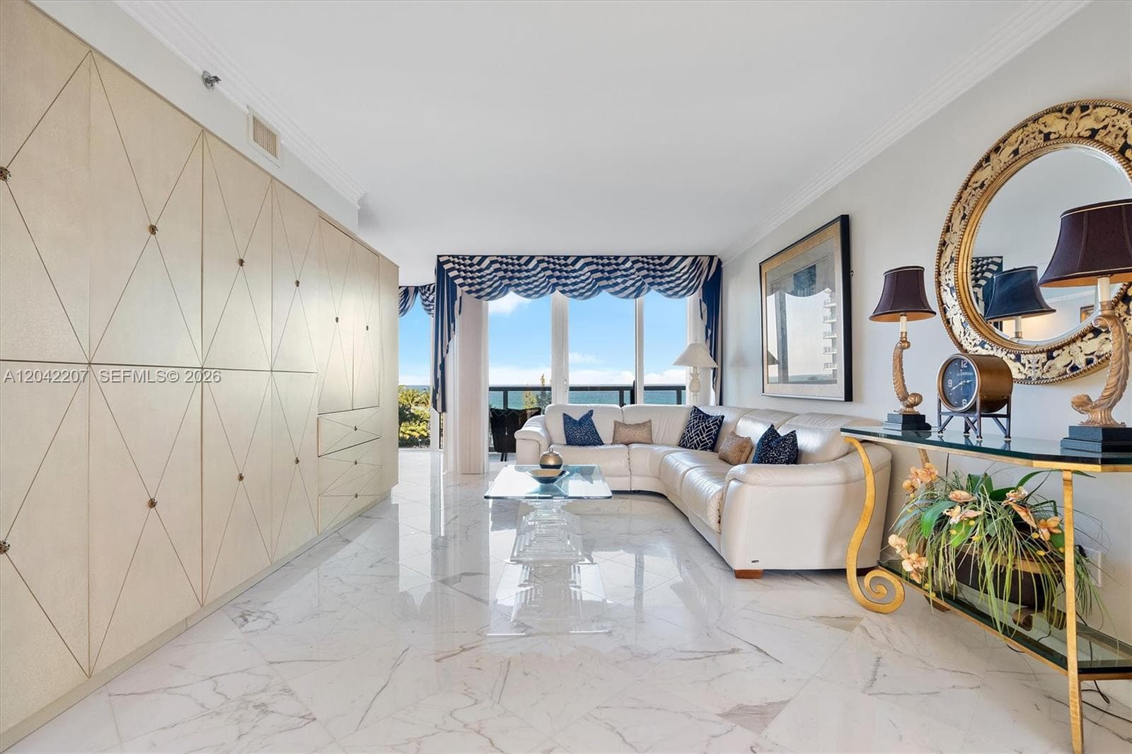 19333 Collins Ave 703 photo 1
